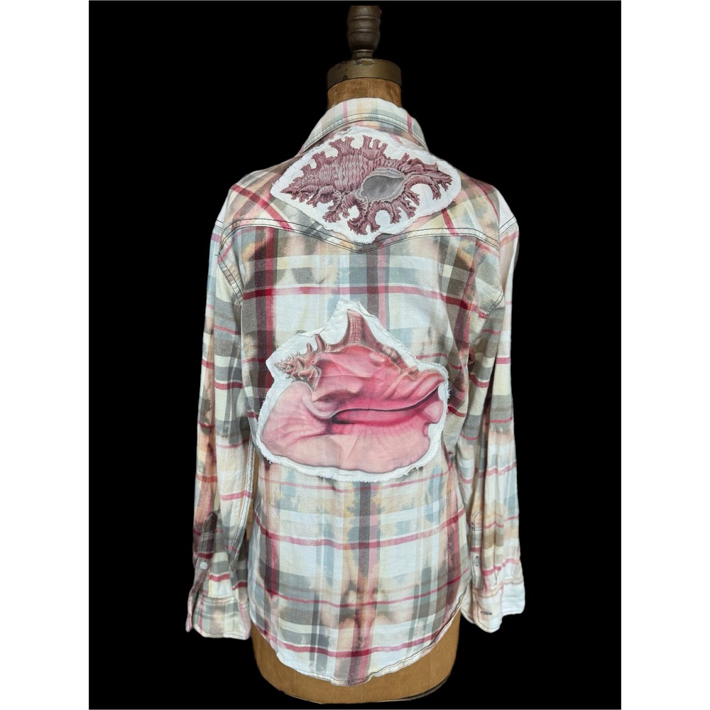 Upcycled Beachy Flannel‎ Shell Art Shirt Cotton Soft Medium Large - Picture 3 of 7